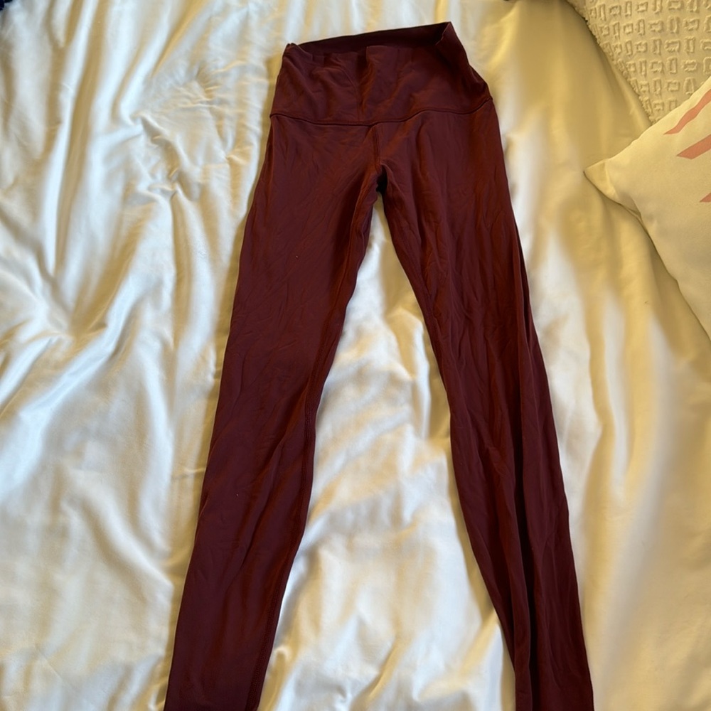 Lululemon maroon Leggings